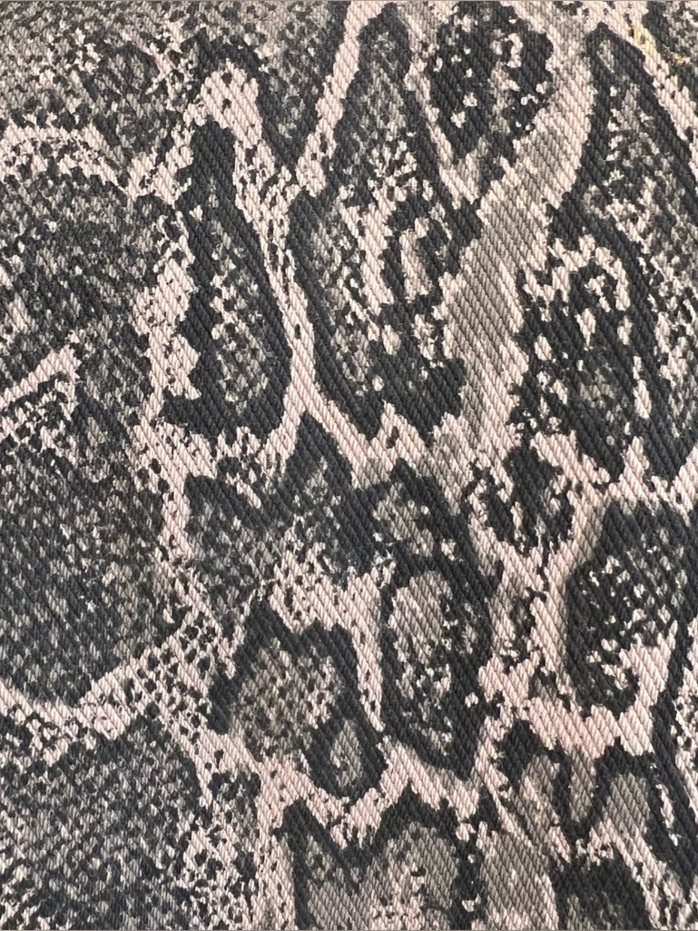 Spanx Leggings Jean-ish Animal Print Snake Gray 2 Pockets Women's Small - Picture 11 of 14